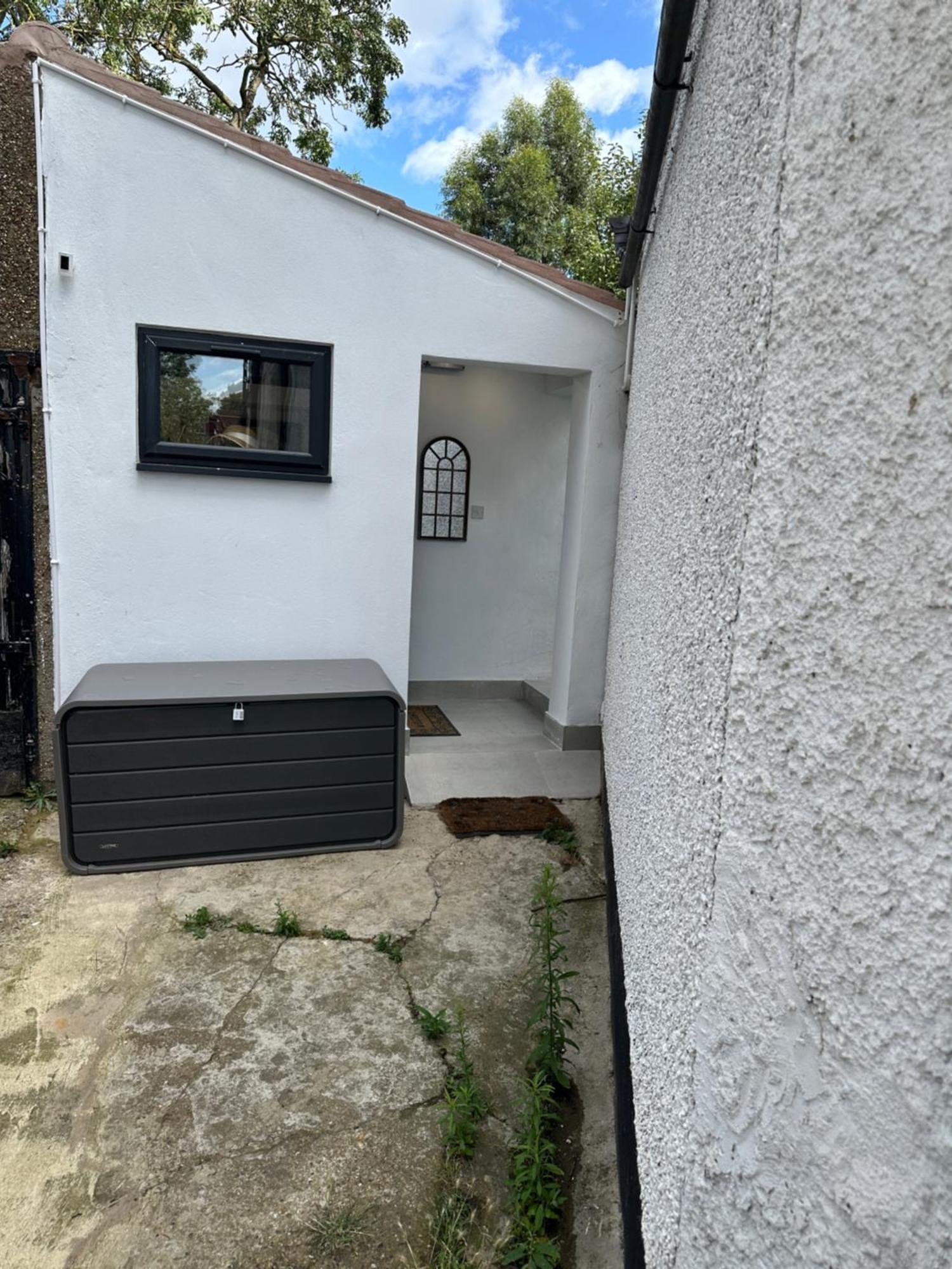 Bespoke Gallery Guesthouse Hendon Exterior foto